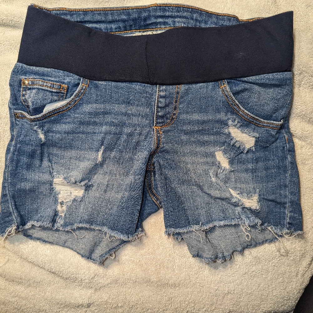 Jessica Simpson Maternity Shorts